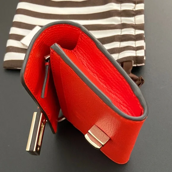 Henri Bendel Orange Leather Compact Wallet - Picture 13 of 16